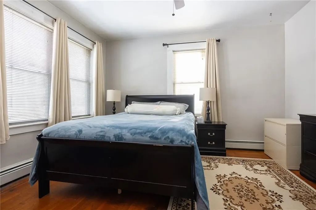 30 Edgemere Avenue Providence RI 02909