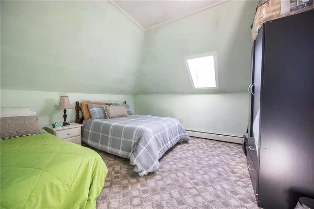 30 Edgemere Avenue Providence RI 02909