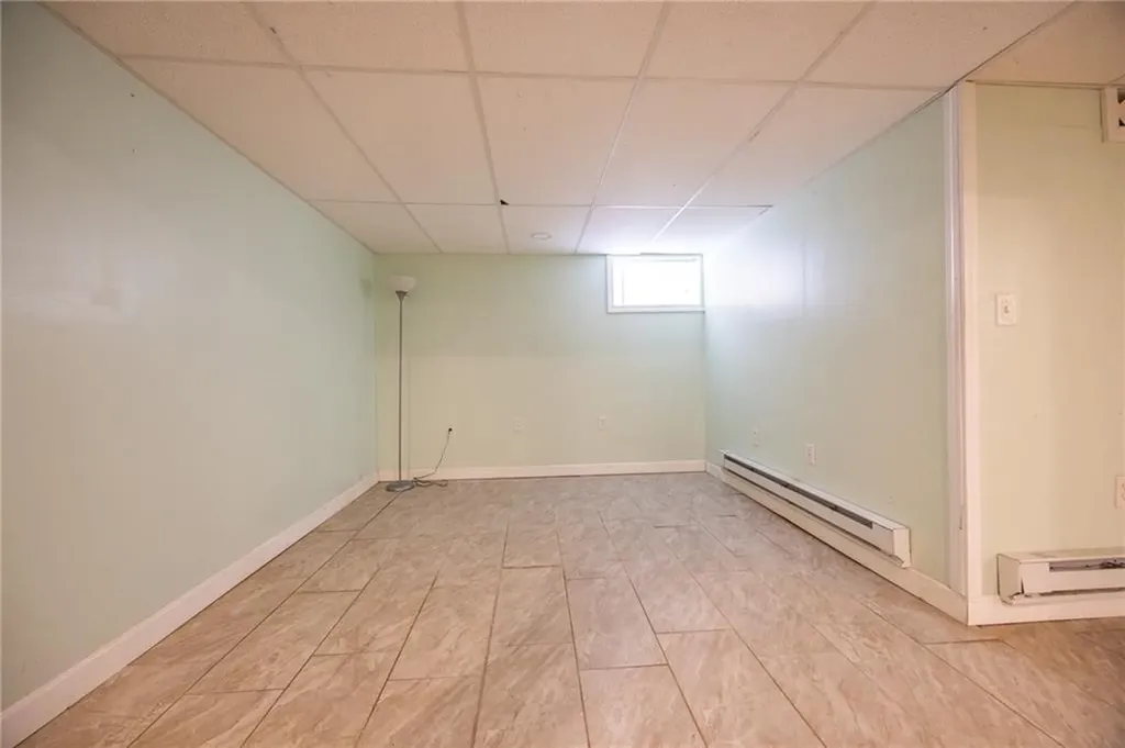 30 Edgemere Avenue Providence RI 02909