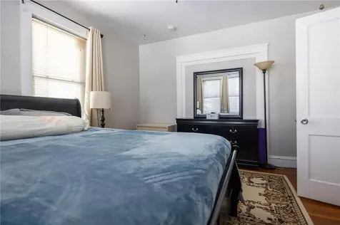 30 Edgemere Avenue Providence RI 02909