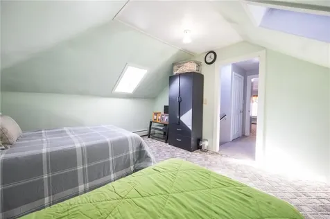 30 Edgemere Avenue Providence RI 02909