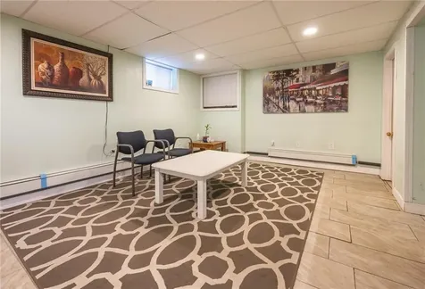 30 Edgemere Avenue Providence RI 02909