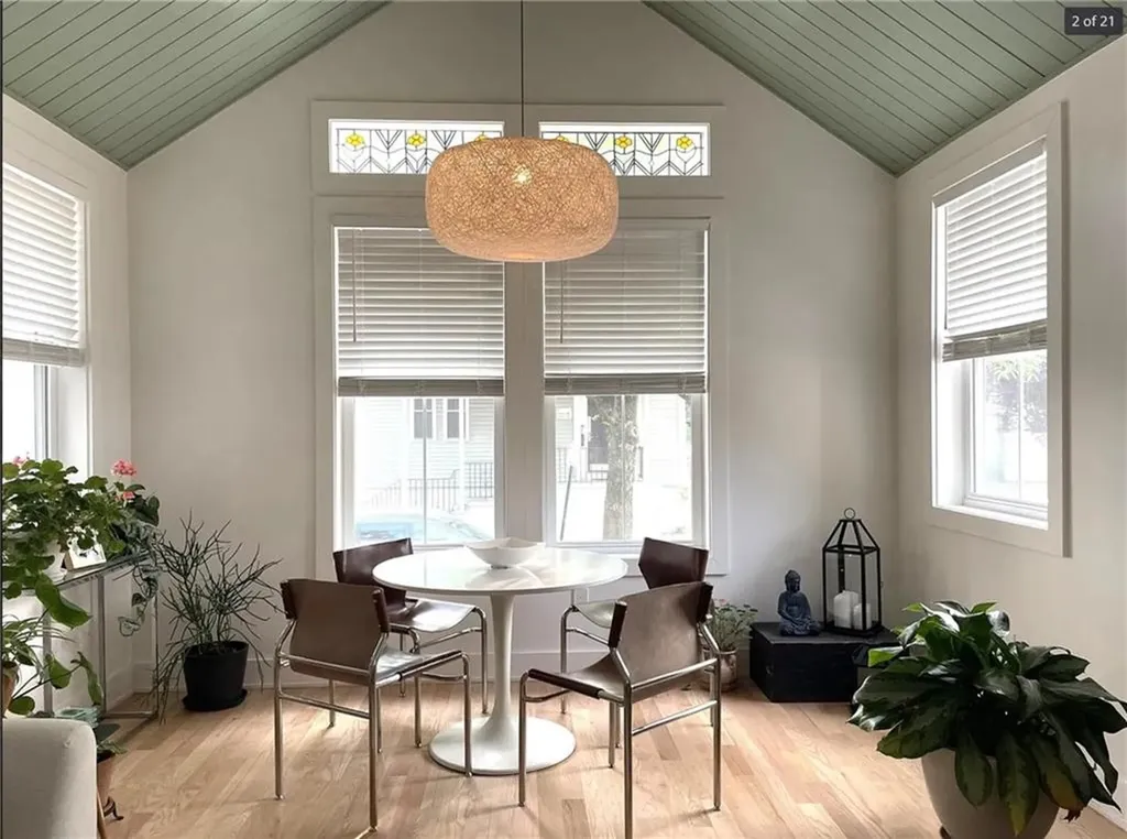 137 Almy Street Providence RI 02909