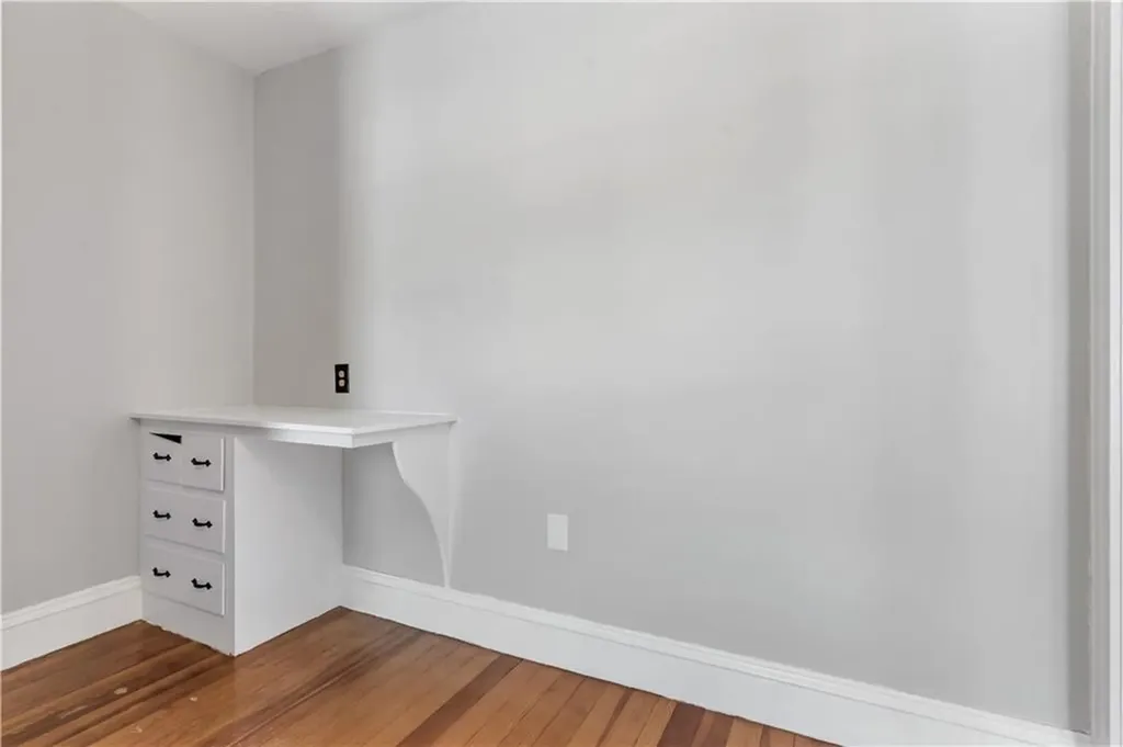 19 Sherwood Avenue North Providence RI 02911