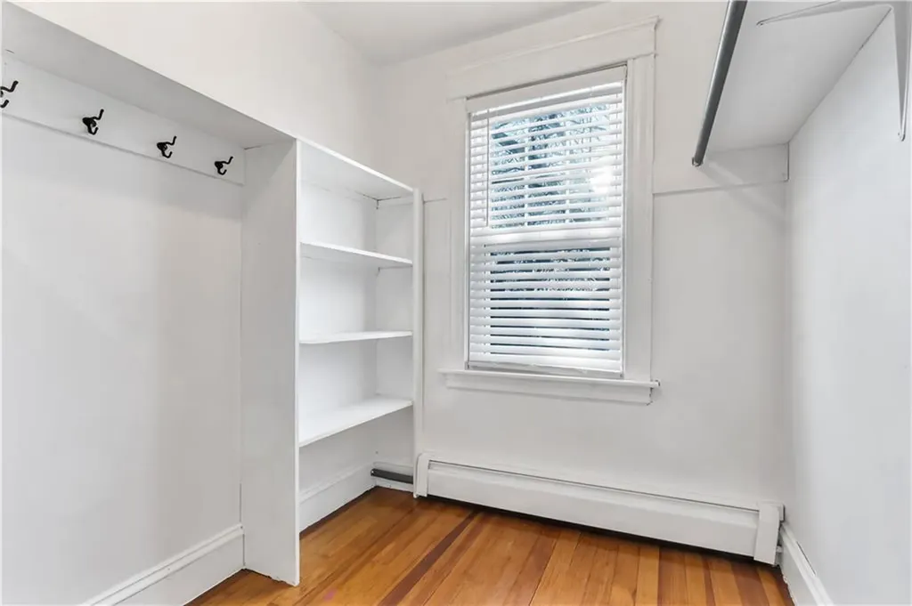 19 Sherwood Avenue North Providence RI 02911