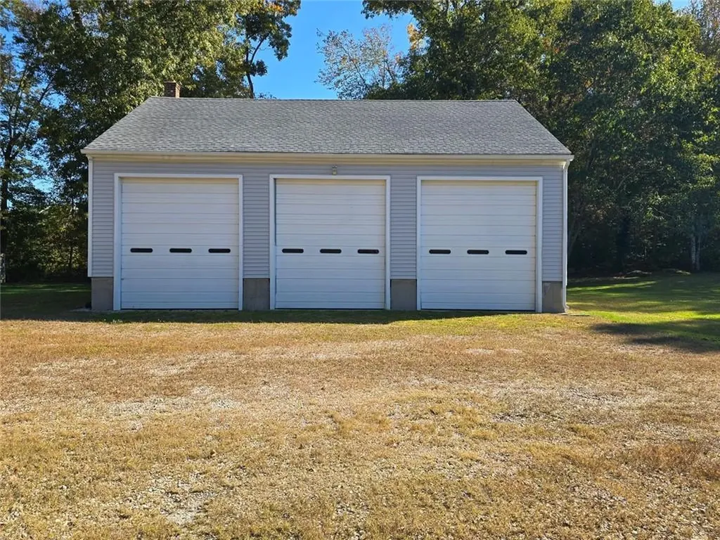 426 South County Trail Exeter RI 02822