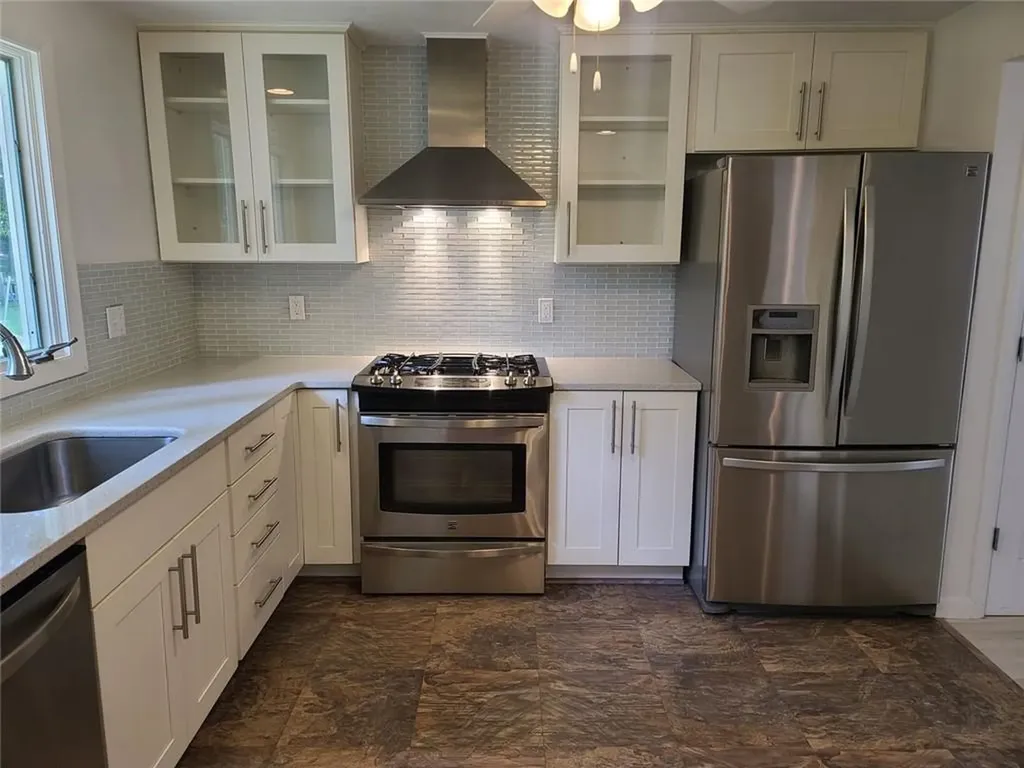 426 South County Trail Exeter RI 02822
