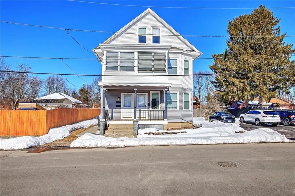 45 Gordon Street Cranston RI 02910