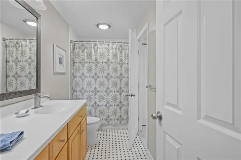 139 Seabreeze Drive North Kingstown RI 02852