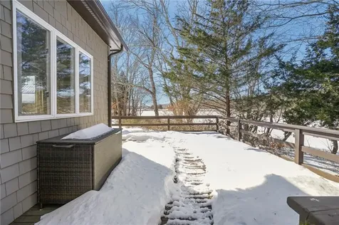 139 Seabreeze Drive North Kingstown RI 02852