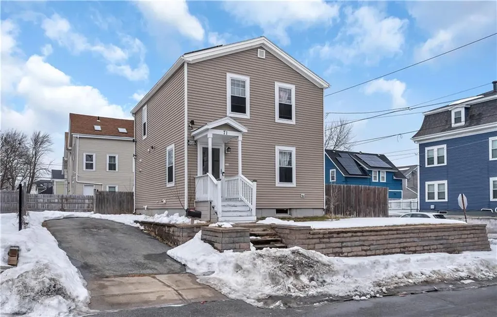 71 Colfax Street Providence RI 02905