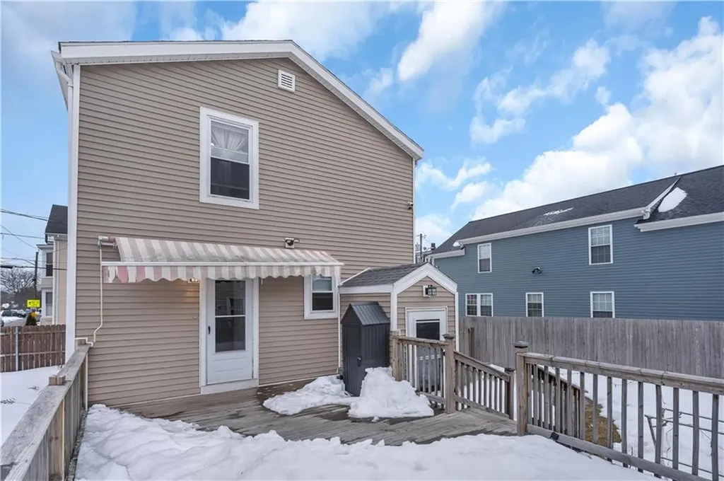 71 Colfax Street Providence RI 02905