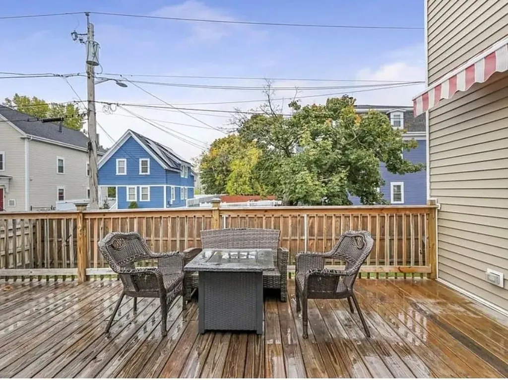 71 Colfax Street Providence RI 02905