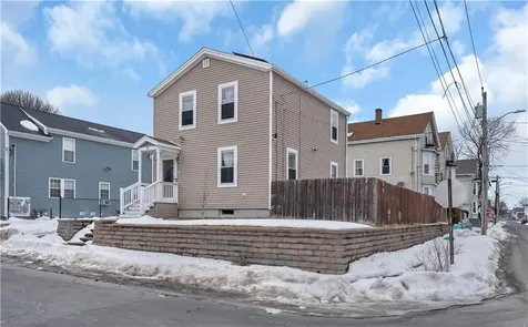 71 Colfax Street Providence RI 02905