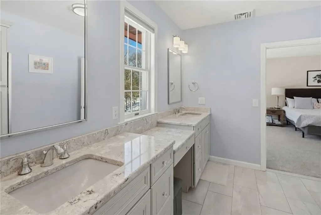 80 Swan Road Smithfield RI 02917