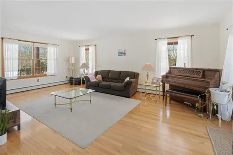 80 Swan Road Smithfield RI 02917