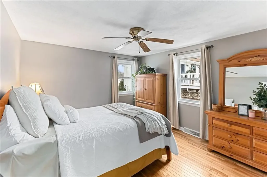 327 Beachwood Drive Warwick RI 02818