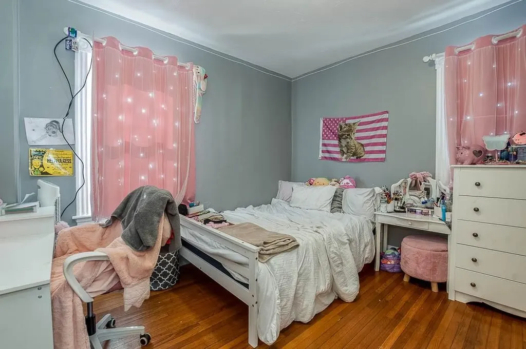 43 Warwick Road Pawtucket RI 02861