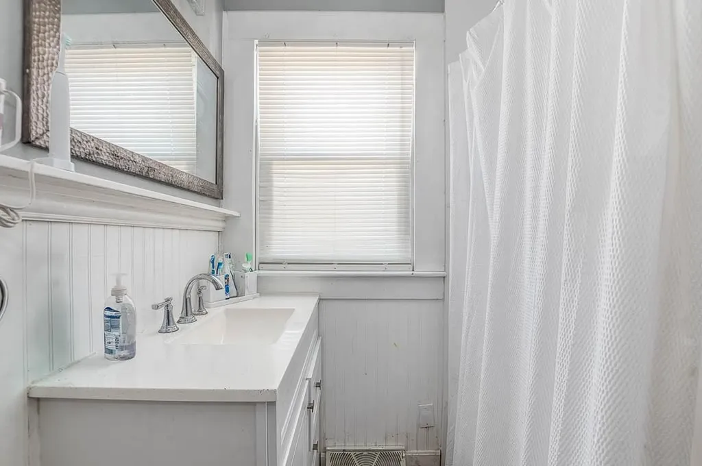43 Warwick Road Pawtucket RI 02861