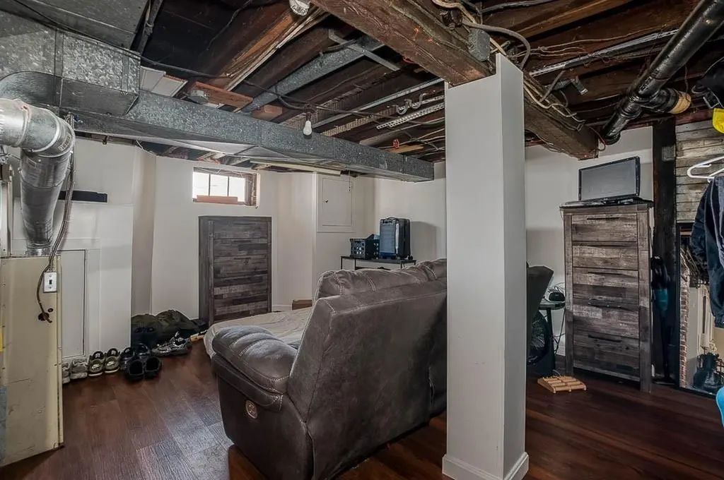 43 Warwick Road Pawtucket RI 02861
