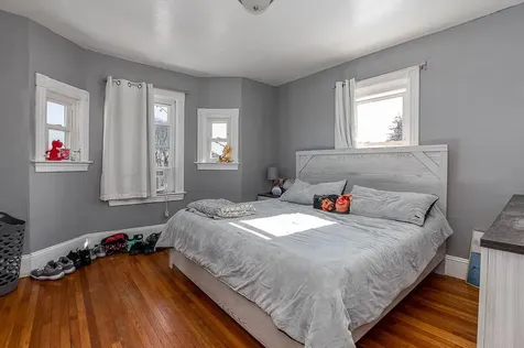 43 Warwick Road Pawtucket RI 02861