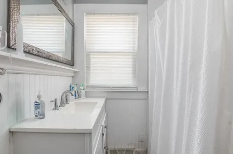 43 Warwick Road Pawtucket RI 02861