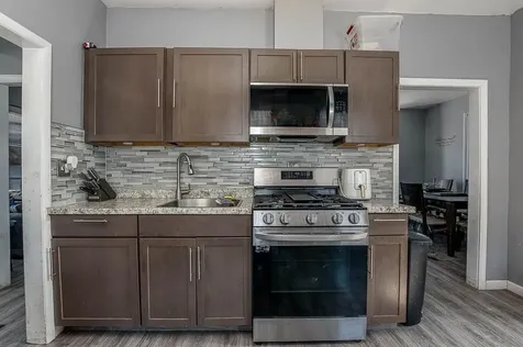 43 Warwick Road Pawtucket RI 02861