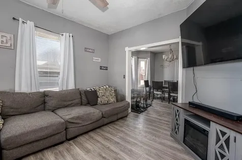 43 Warwick Road Pawtucket RI 02861