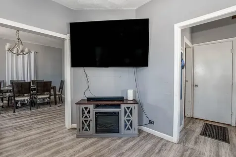 43 Warwick Road Pawtucket RI 02861