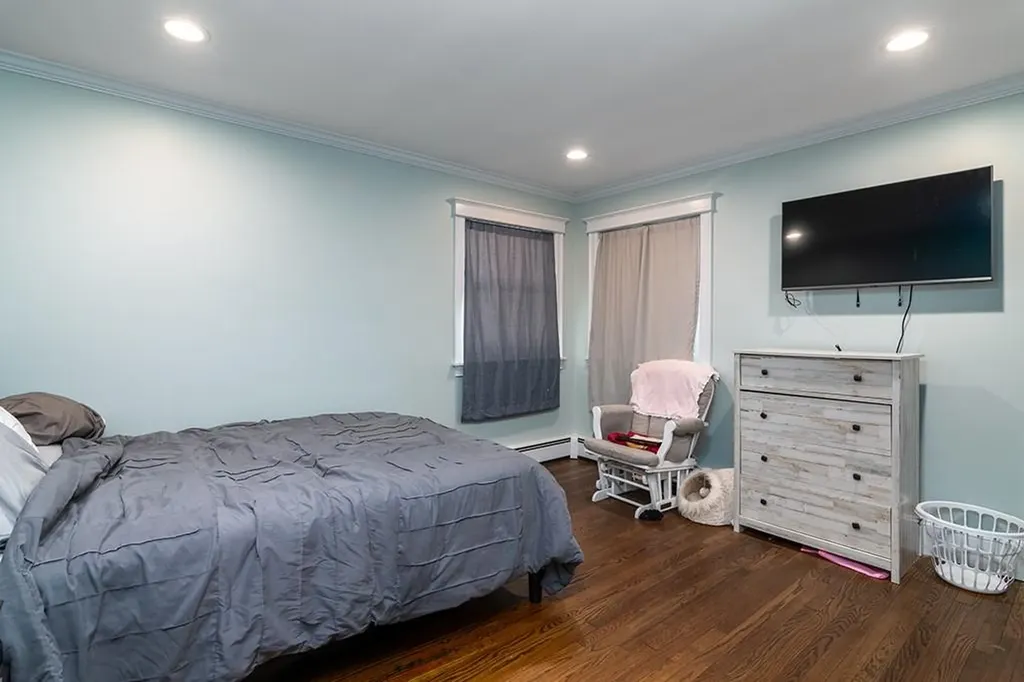 105 Florence Street Tiverton RI 02878