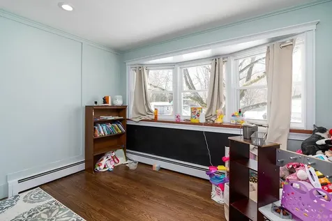 105 Florence Street Tiverton RI 02878