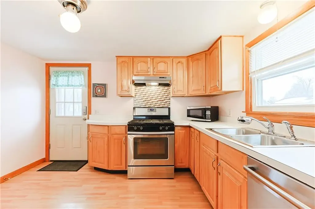 5 Keane Street Lincoln RI 02865