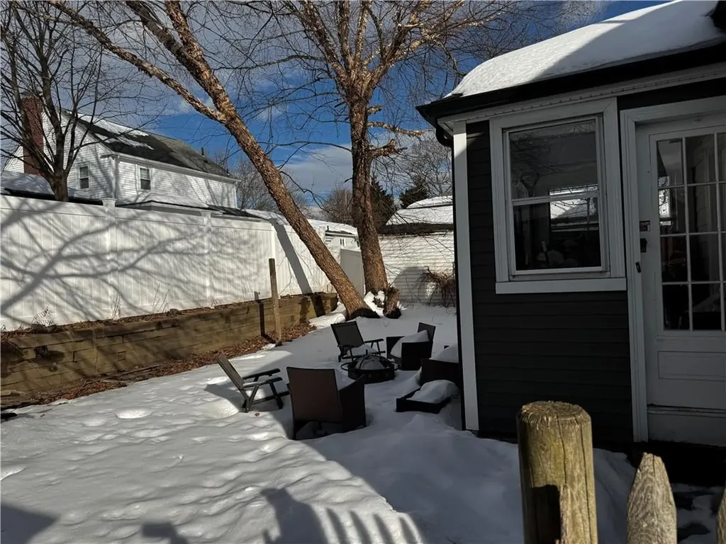 165 Whitford Avenue Providence RI 02908