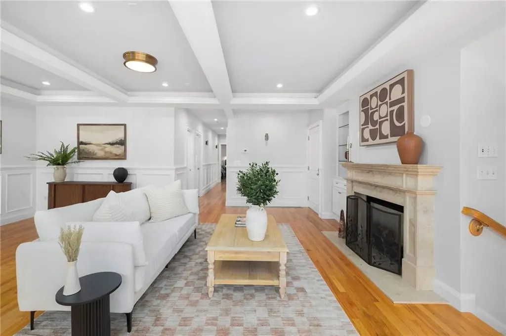 30 South Angell Street Providence RI 02906