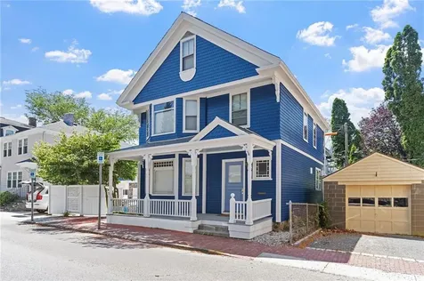 21 Division Street Newport RI 02840