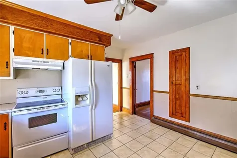 910 Hope Street Bristol RI 02809