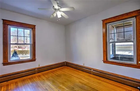 910 Hope Street Bristol RI 02809