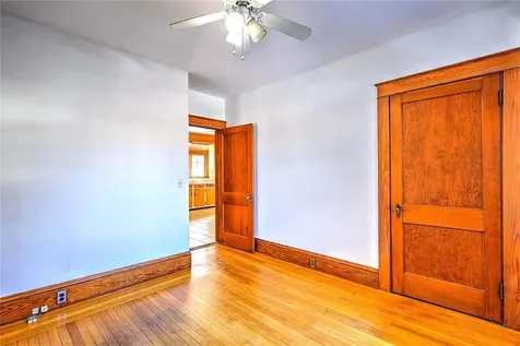 910 Hope Street Bristol RI 02809