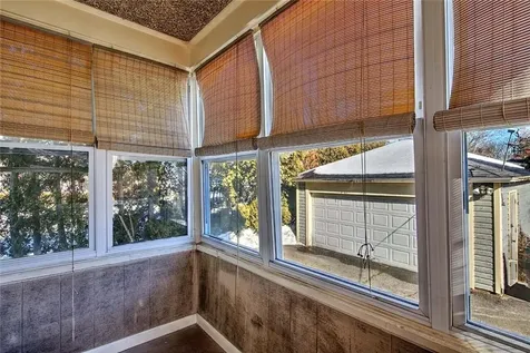 910 Hope Street Bristol RI 02809