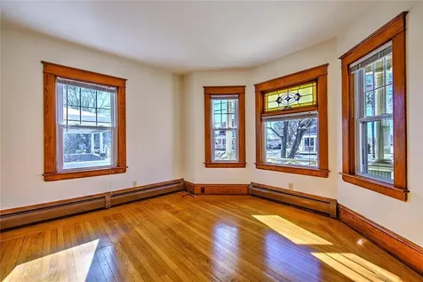 910 Hope Street Bristol RI 02809