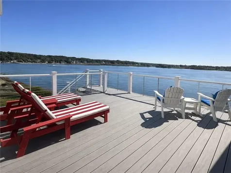 193 Seaconnet Boulevard Portsmouth RI 02871