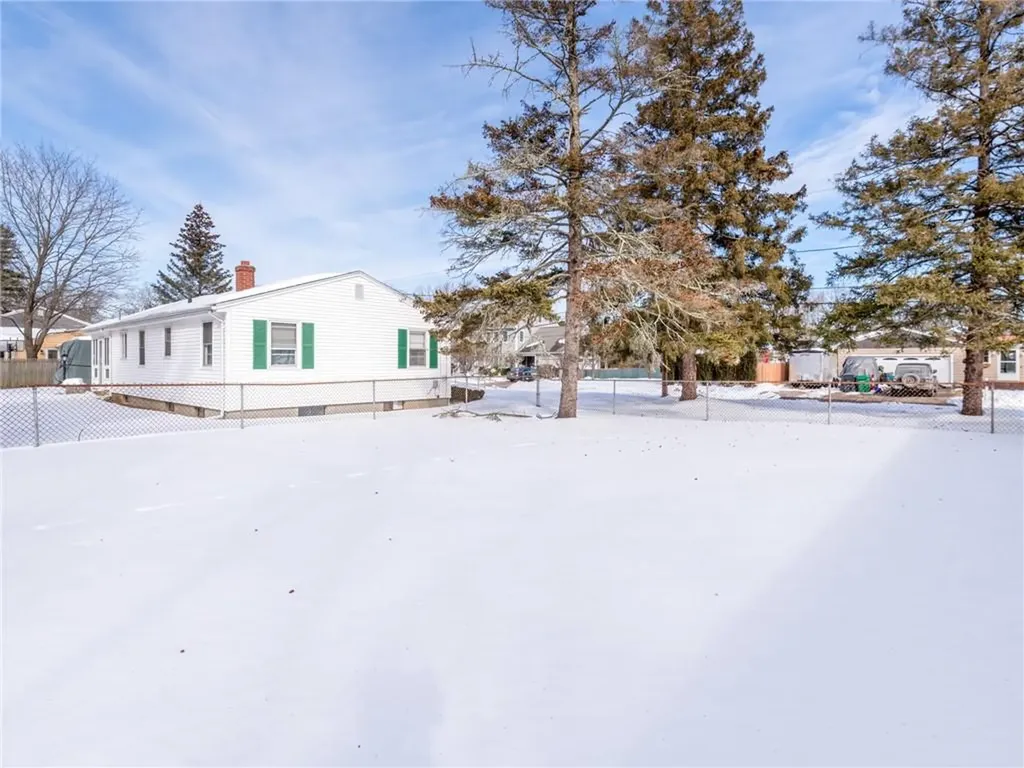 31 Archdale Drive Warwick RI 02889