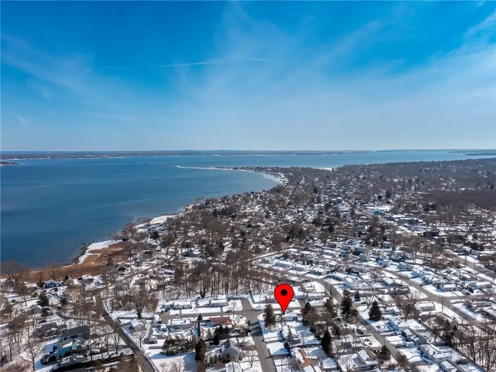 31 Archdale Drive Warwick RI 02889