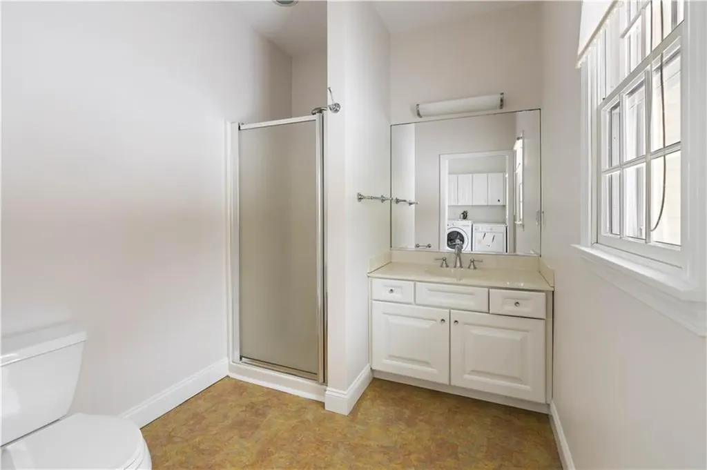 18 Peggy Lane Portsmouth RI 02871