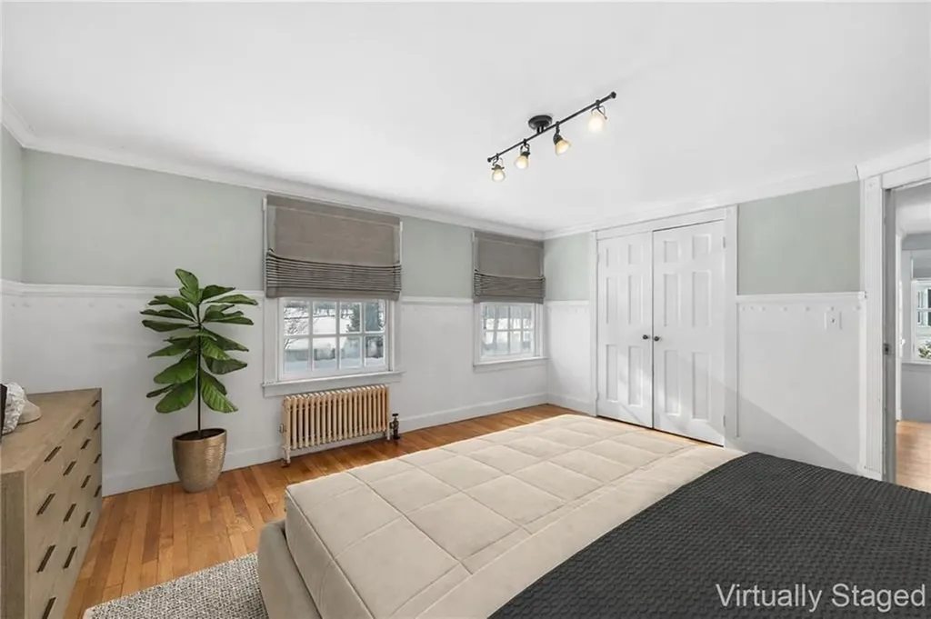 224 Centre Street East Providence RI 02916