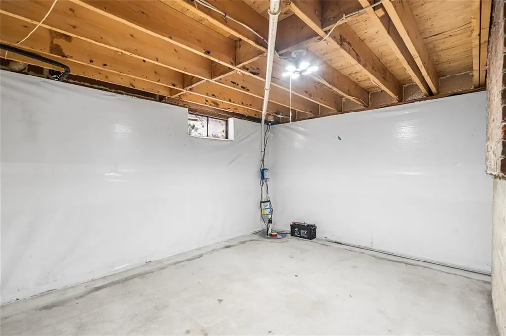 224 Centre Street East Providence RI 02916