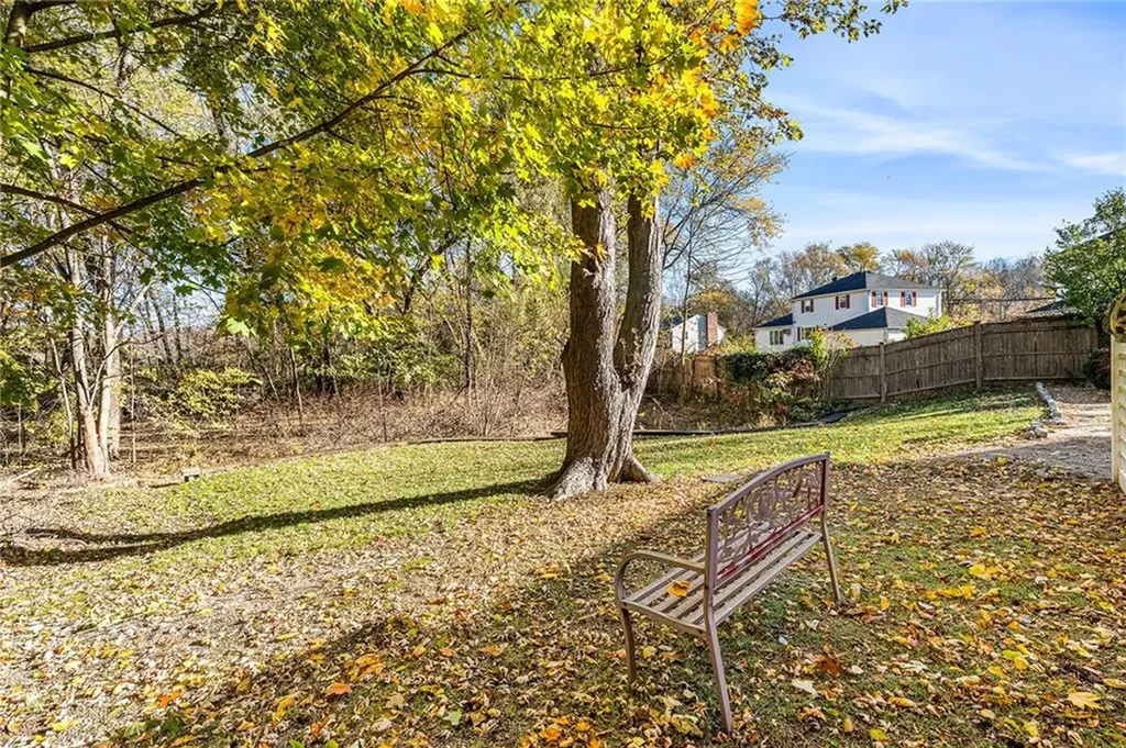 224 Centre Street East Providence RI 02916