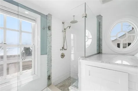 224 Centre Street East Providence RI 02916