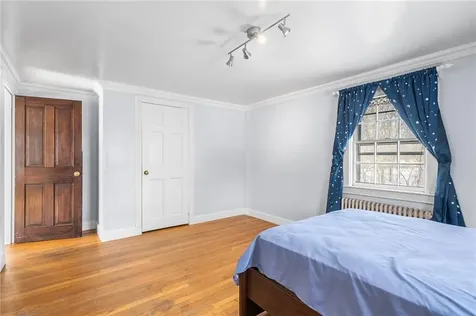 224 Centre Street East Providence RI 02916