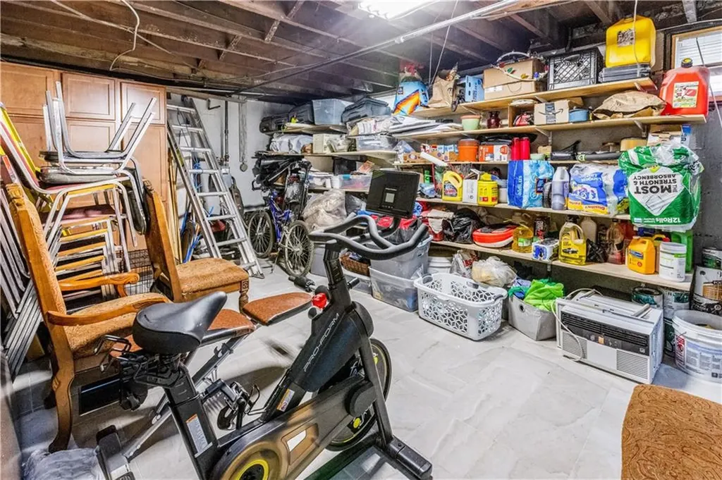 210 Lynch Street Providence RI 02908